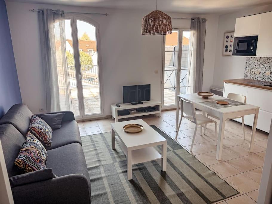 Studio Cosy Proche De Disney Magny-le-Hongre Exterior photo
